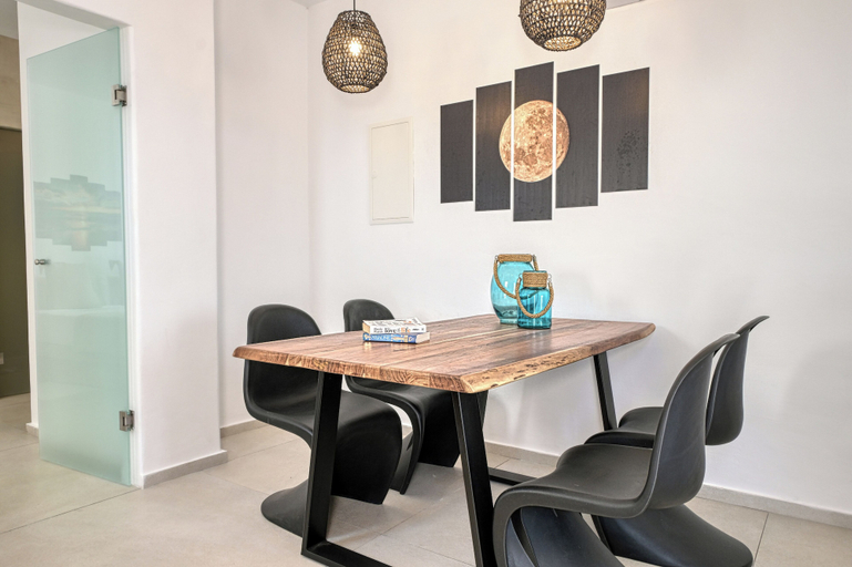 In-room dining, Aloft Suites Mykonos Island, South Aegean