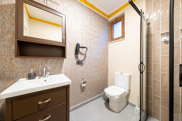 Bathroom, TAKSİM NO:44 HOTEL & SUİTES , Beyoğlu