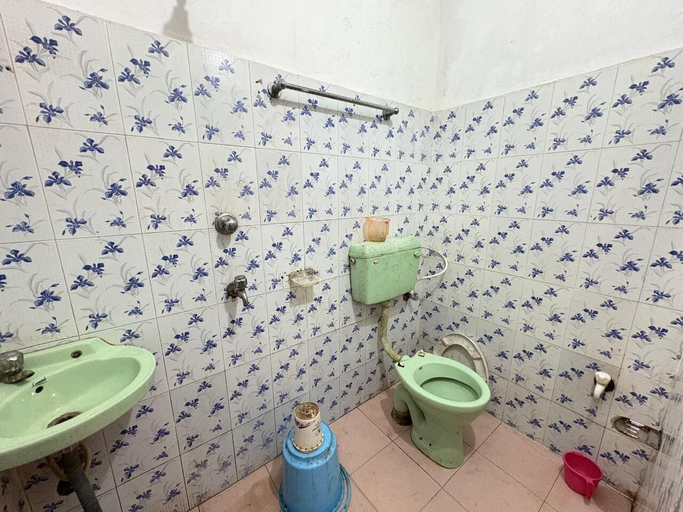 Bathroom 3, Hotel Durga Villa Lodge Puri, Puri