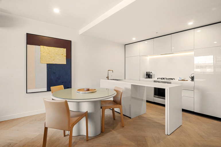 Kitchen 2, Bright 2-Bed Apartment in Fitzroy’s Heart, Melbourne