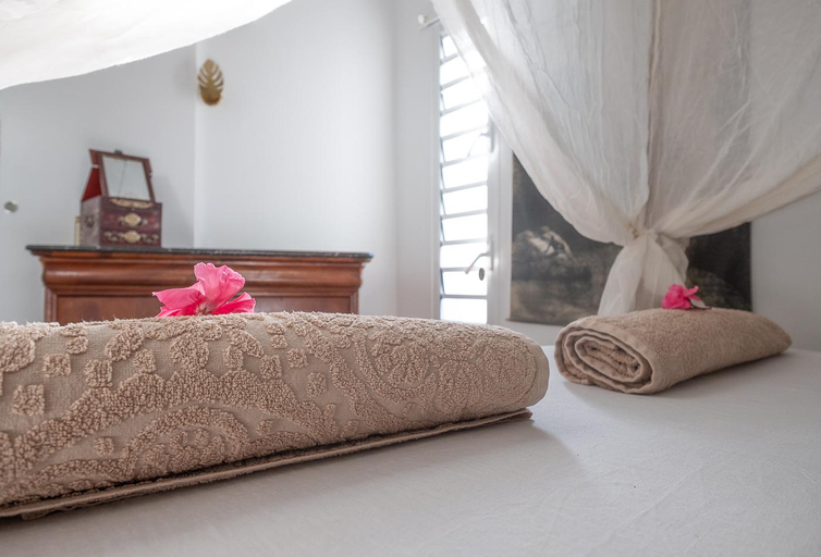 Bedroom 3, La Kazaka, Saint-Pierre