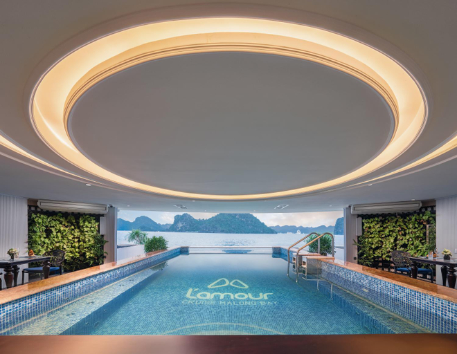 Sport & Beauty 3, Amour Cruise, Hạ Long