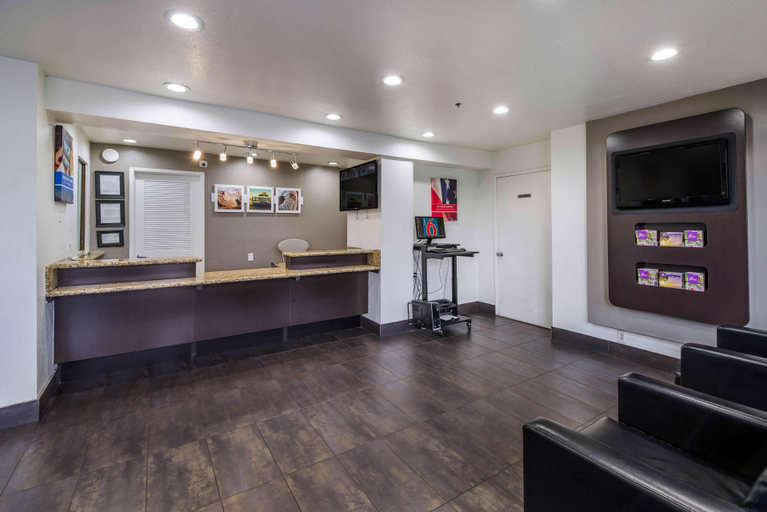 Public Area 2, Studio 6 Fairfield, CA - Napa Valley, Solano