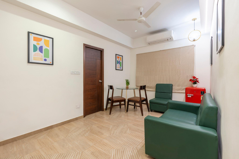 Bedroom 2, Treebo Flora Embassy, Chennai