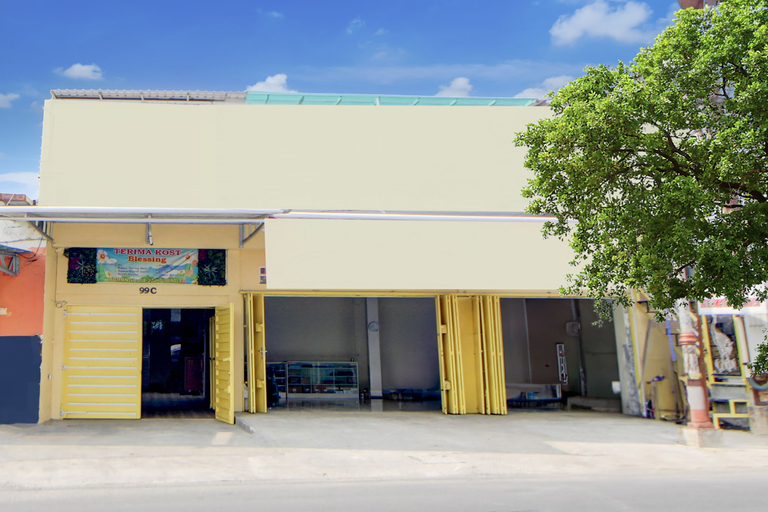 Exterior & Views 1, Hotel O Alun-Alun Purwokerto Near Gor Satria Purwokerto Formerly Guest House Blessing, Banyumas