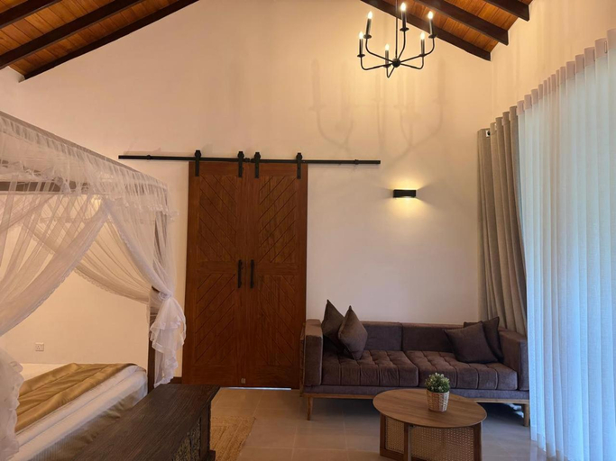 Bedroom 2, Swanee Grand, Negombo