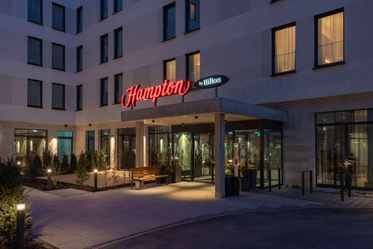 Exterior & Views 2, Hampton by Hilton Munich City North, München