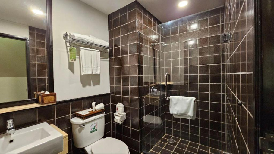 Bathroom 5, Tara Angkor Hotel, Siem Reap