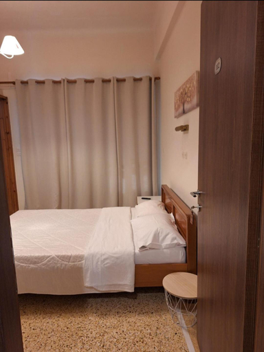 Bedroom 2, Ermis Hotel, Peloponnese
