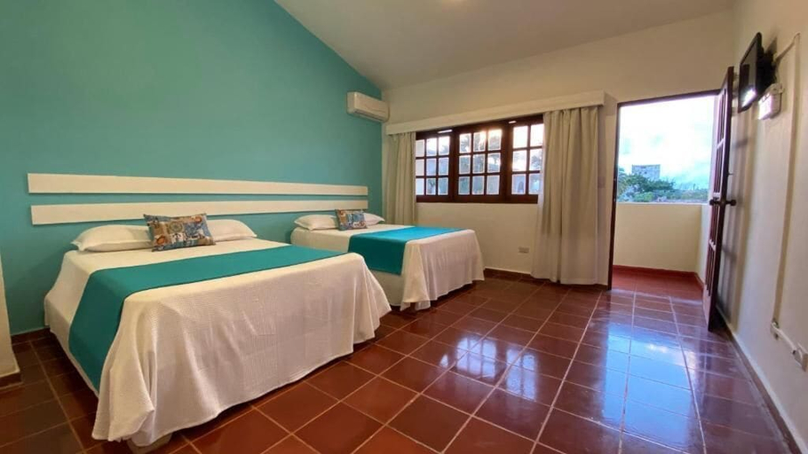 Bedroom 1, CALYPSO BEACH HOTEL, Boca Chica