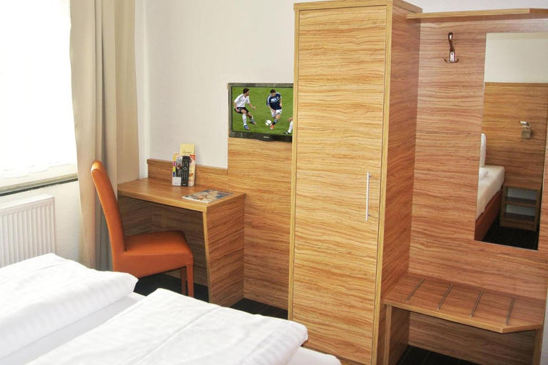 Bedroom 3, Hotel Art-Ambiente, Hagen