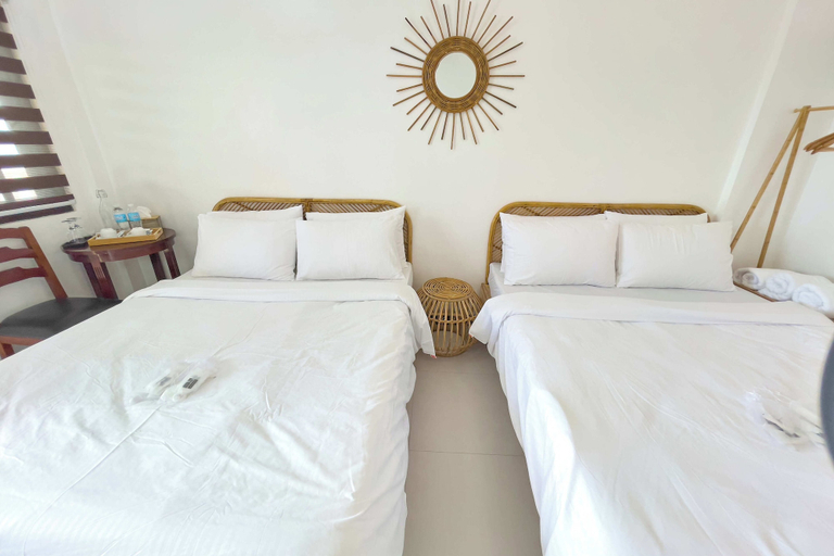 Room 3, Salacia Beachfront Resort, Bauan