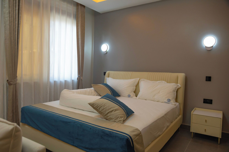 Bedroom 2, Sumix Hotel, Busiiro