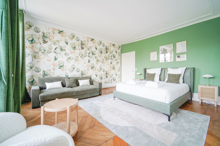 Room 2, Appartements 3 Boulevard Richard-Lenoir, Paris