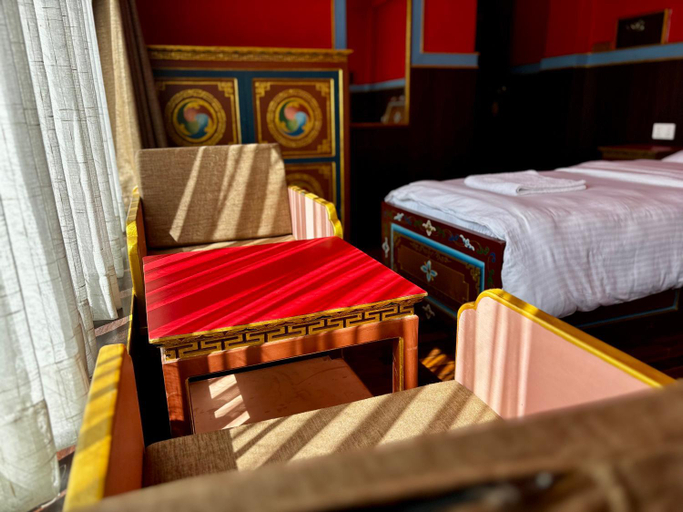 Bedroom 3, Hotel De Purang, Dhaualagiri