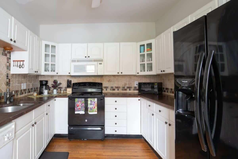 Private kitchen 4, Arlington Crescent Revival - Both Units, Jefferson