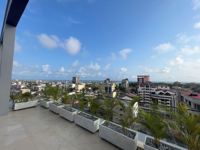 Rooftop pool 5, Bravia Apartment, Accra