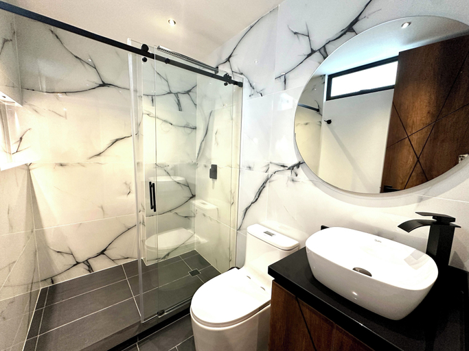 Bathroom 3, Rooca Urban, Envigado