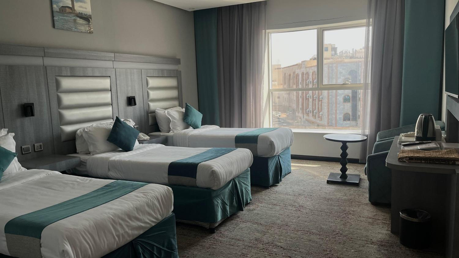 Bedroom 2, Pine In Hotel - Pine Tree Hotel Company, Al Madinah Al Munawwarah
