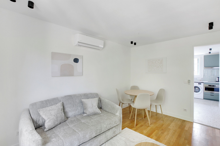 Living area 3, Appartements rue du Maréchal Leclerc, Seine-Saint-Denis
