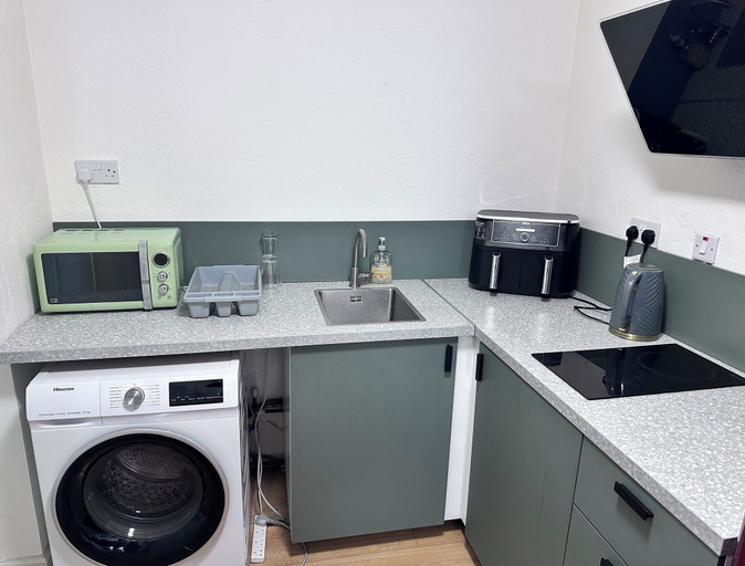 Others 5, City Apartment Aldgate, London