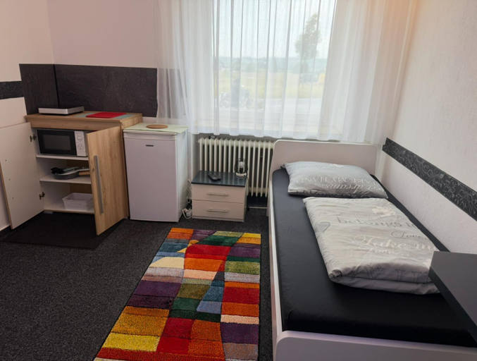 Bedroom 1, Hotel Uthoff, Osnabrück