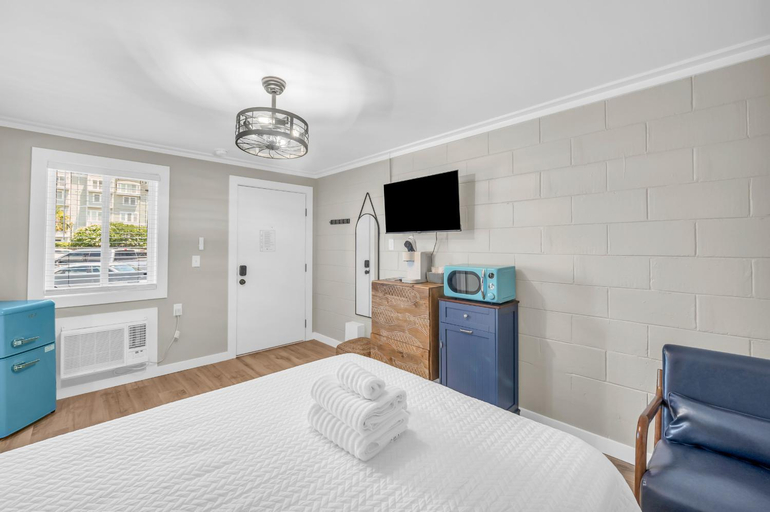 Bedroom 3, Dry Dock Inn, New Hanover