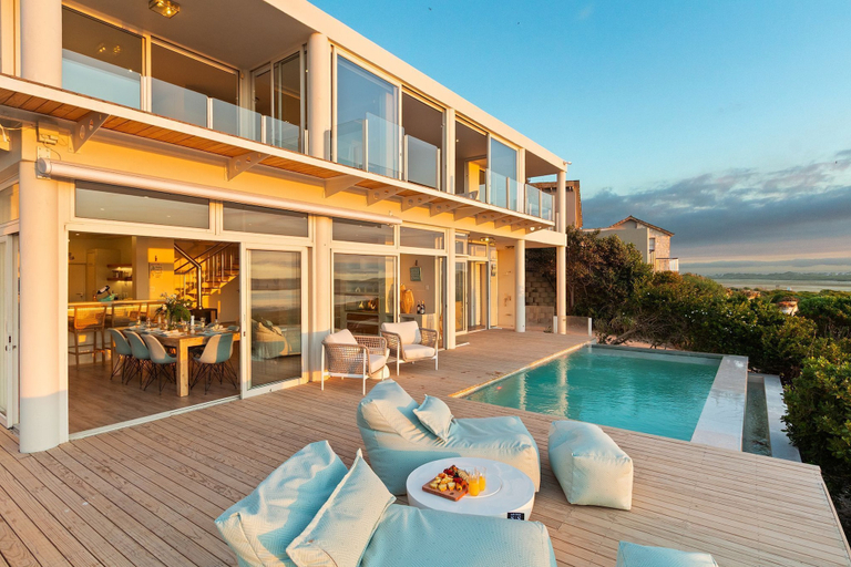 Interior 4, Mbizi Lagoon House, Overberg