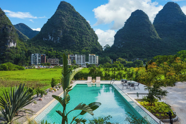 Pool 3, Yangshuo 1Q84 Tree Hotel, Guilin