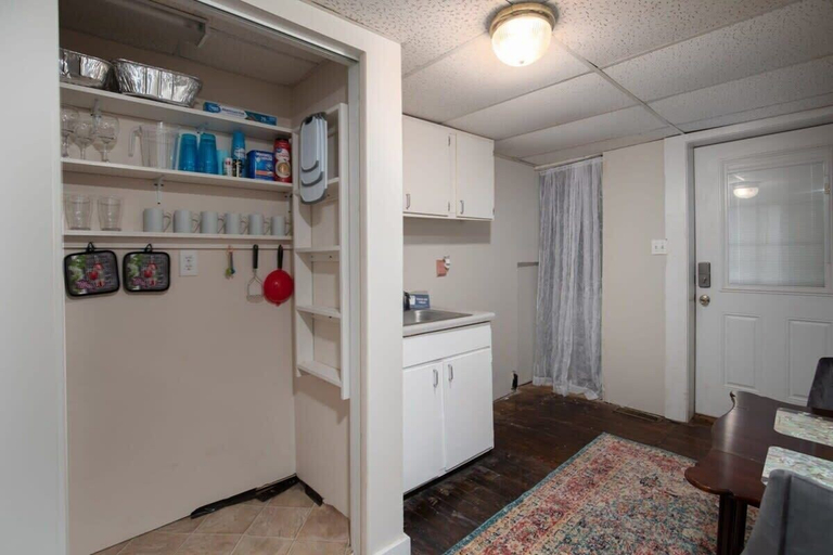 Interior 2, Arlington Crescent Revival - Both Units, Jefferson