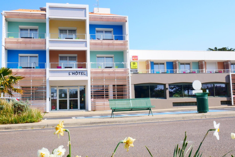 Exterior & Views 2, Hôtel L'Espadon, Vendée