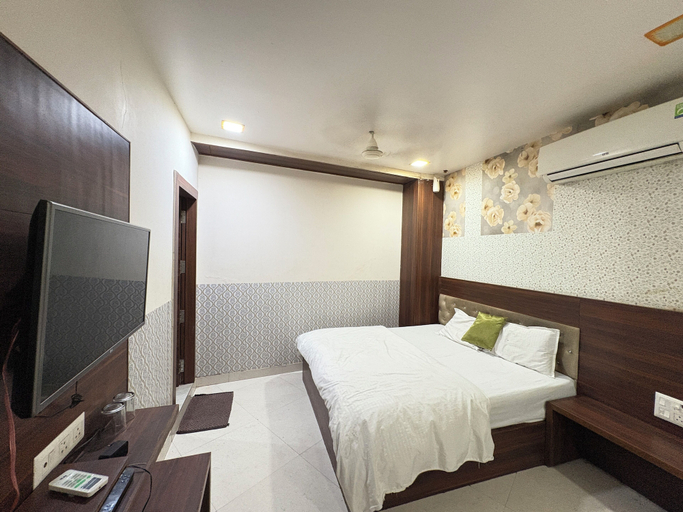 Room 3, Hotel Sacheti Yatri Niwas Ajmer, Ajmer