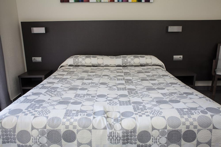 Bedroom 3, VALHOTEL Residencia Tiempo Libre El Puig, Valencia