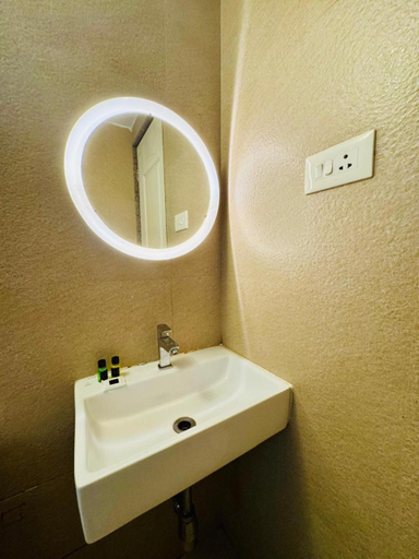 Bathroom 4, HALF Hotel, Calangute, North Goa