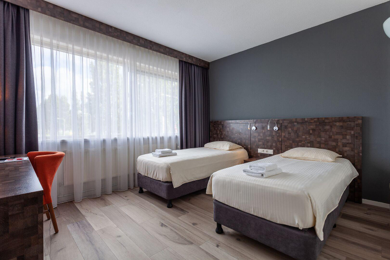 Bedroom 3, Atlas Hotel Holiday, Spijkenisse