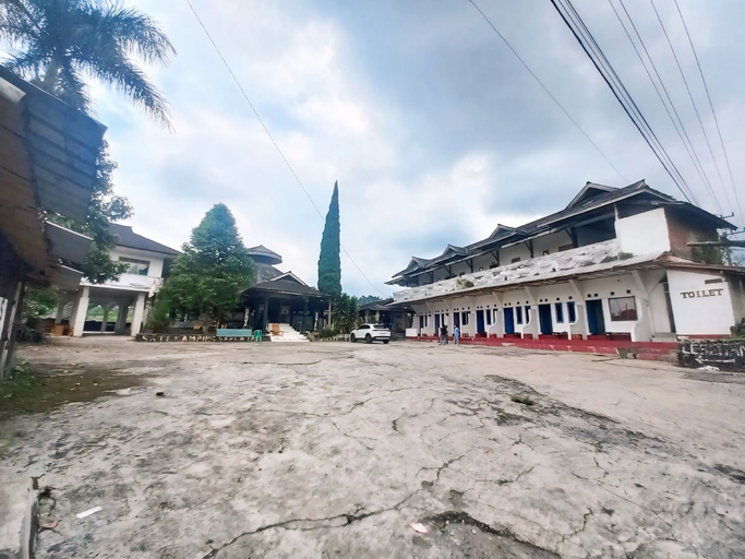 Primary image