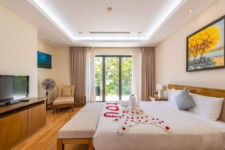 Bedroom 2, Elegant Retreat 3 bedroom Ocean Villas, Da Nang