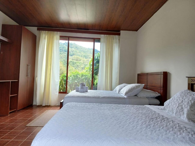 Bedroom 3, La Quinta de Andres, Morona
