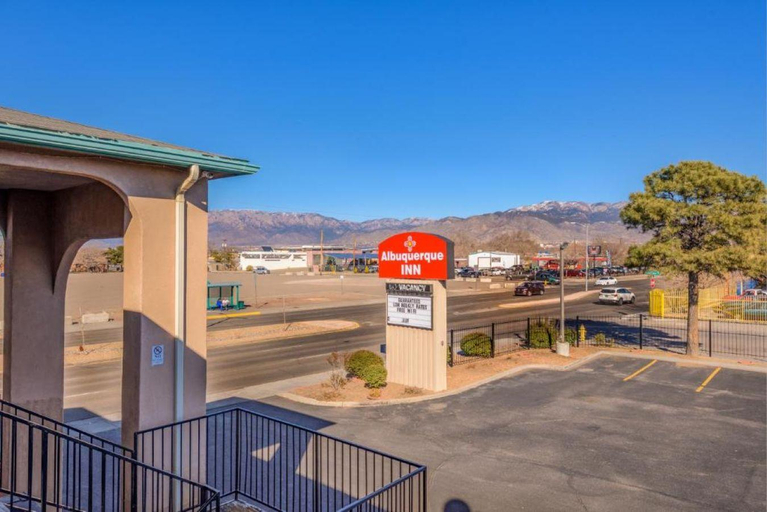 Exterior view 2, Albuquerque Inn Near Airport I 40, Bernalillo