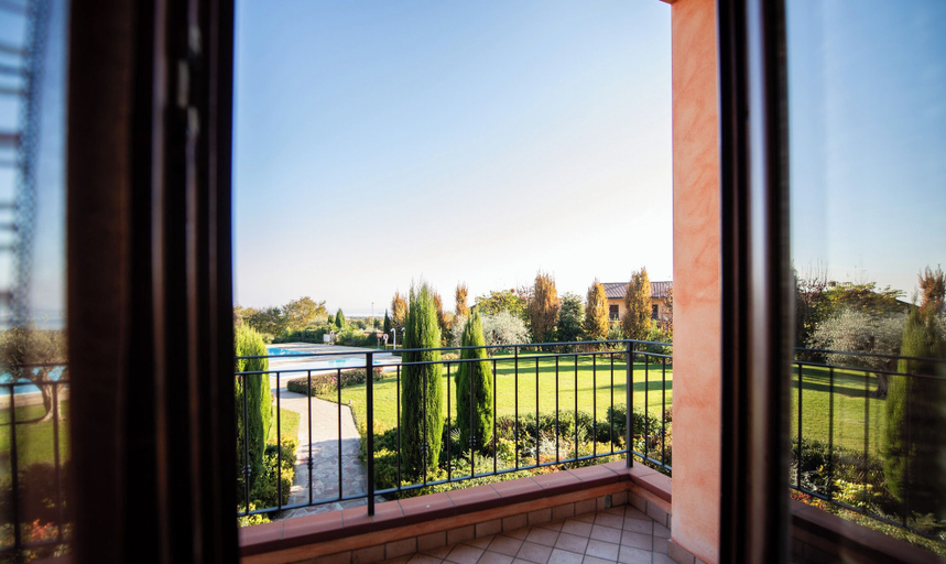 View from property 2, Suite Panorama Puegnago, Brescia