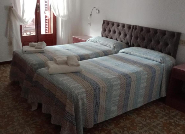 Bedroom 2, Hotel Torre, Messina
