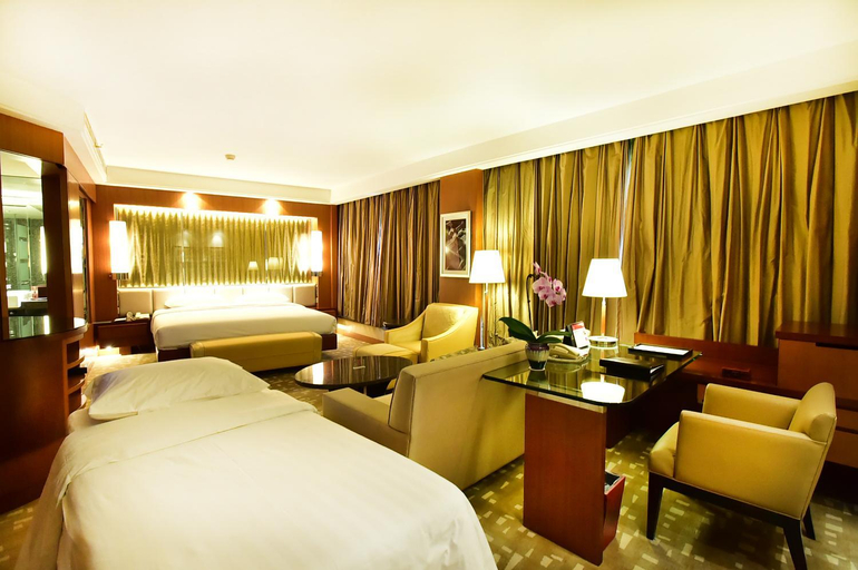 Bedroom 3, Beijing International Hotel, Beijing