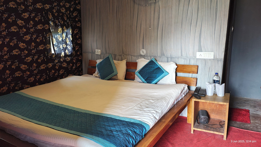 Bedroom 3, Kumaoni Karavan Camps Resort, Nainital