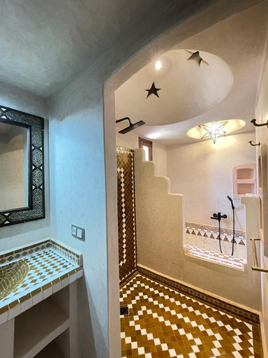 Bathroom 4, Bab Rimal - Desert Hotel in M'hamid El Ghizlane, Ouarzazate