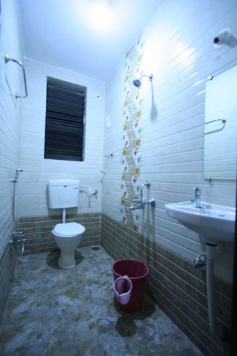 Bathroom, Hotel Simon king, Sindhudurg