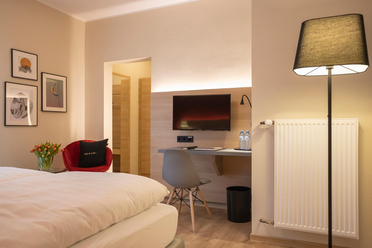 Bedroom 3, Der Stahlberg Hotel & Restaurant, Siegen-Wittgenstein