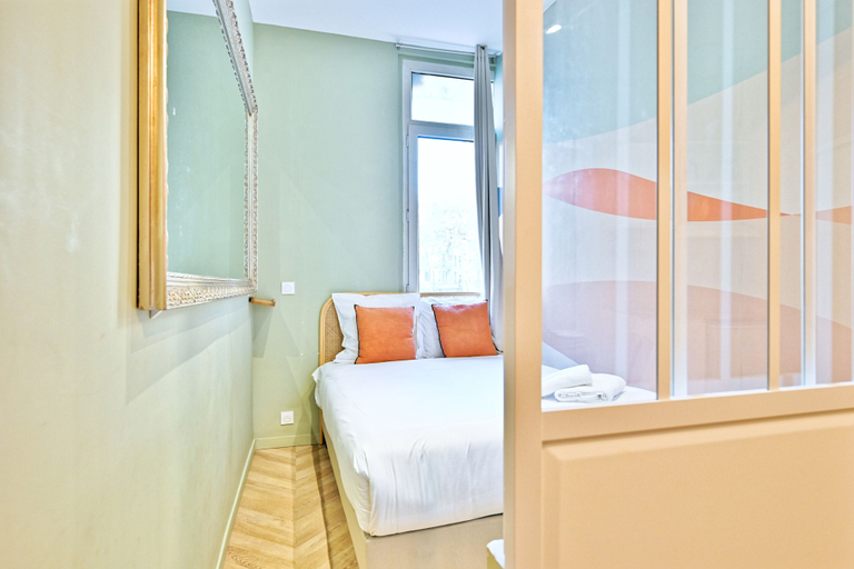 Room 3, Appartements avenue Gourgaud, Paris