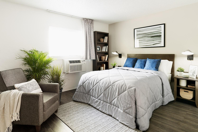 Bedroom 1, Intown Suites Extended Stay Select Hampton VA, Hampton