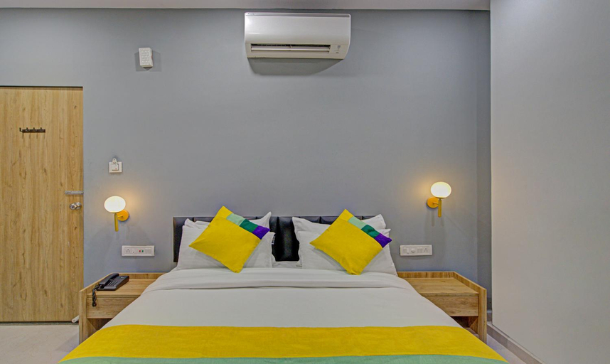 Bedroom, Hotel Natasha, Surat