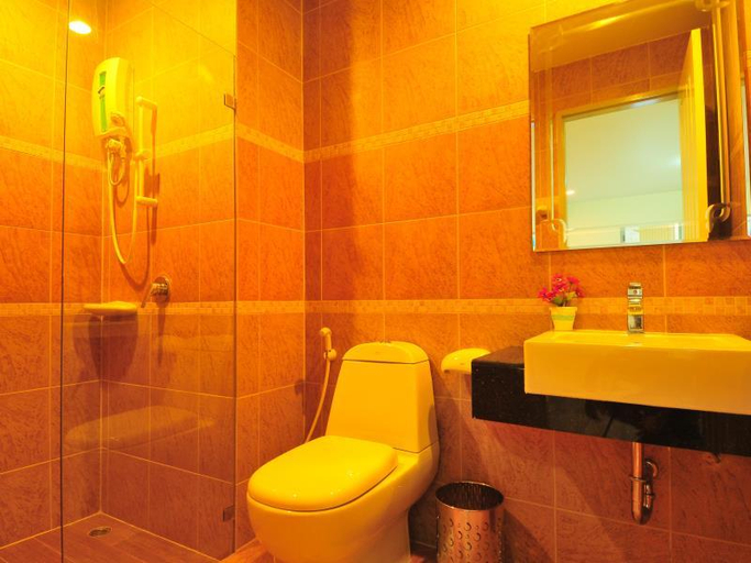 Bathroom 3, Royal Kamala Phuket, Pulau Phuket